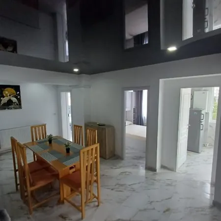 La Mare Stefan Apartment *